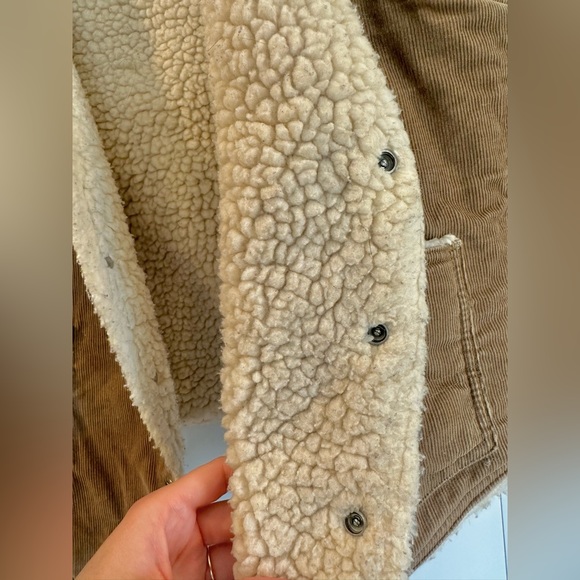 Vintage Levi’s Corduroy and Sherpa Vest Medium - Picture 9 of 11